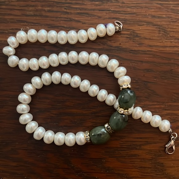 Exquisite vintage saltwater pearl, Jade, Diamond(set in 24 k gold) ladies choker - Picture 3 of 3